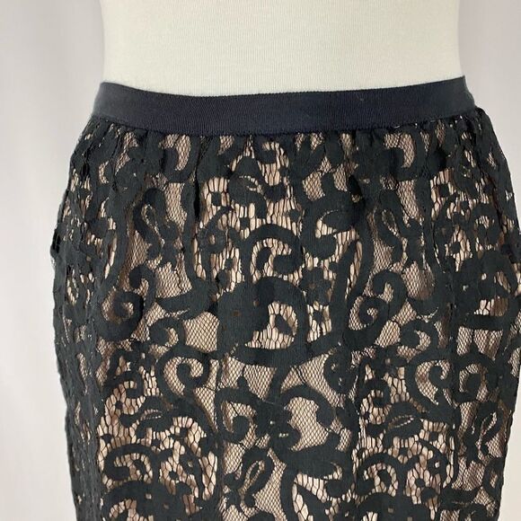 Loft Black  Lace Mini Skirt - Picture 3 of 6